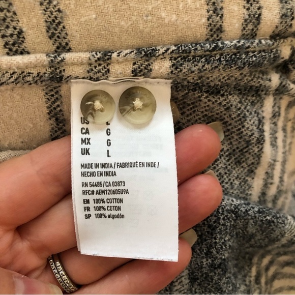 American Eagle slim fit flannel button up. - Picture 6 of 10